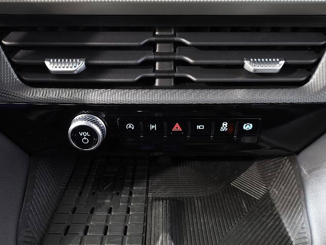 Certified 2025 Ford Explorer ST-Line w/ Premium Package image 17