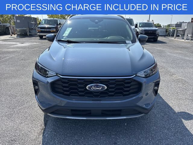 Certified 2025 Ford Escape ST-Line Select AWD/4WD image 27