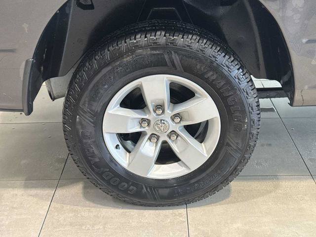 Used 2019 RAM 1500 Express AWD/4WD image 35