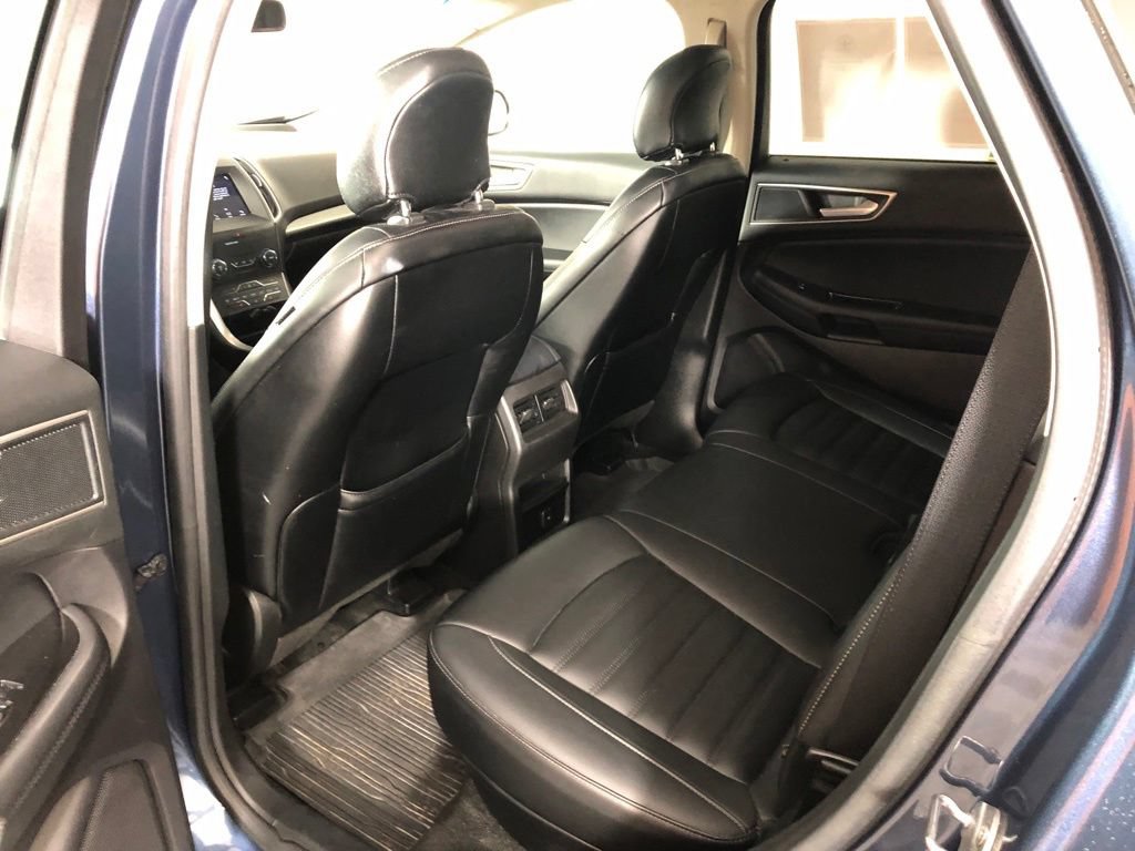 Certified 2019 Ford Edge SEL w/ Equipment Group 201A AWD/4WD image 12
