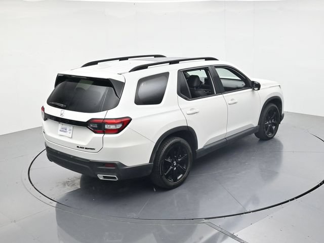Used 2025 Honda Pilot Black Edition image 44