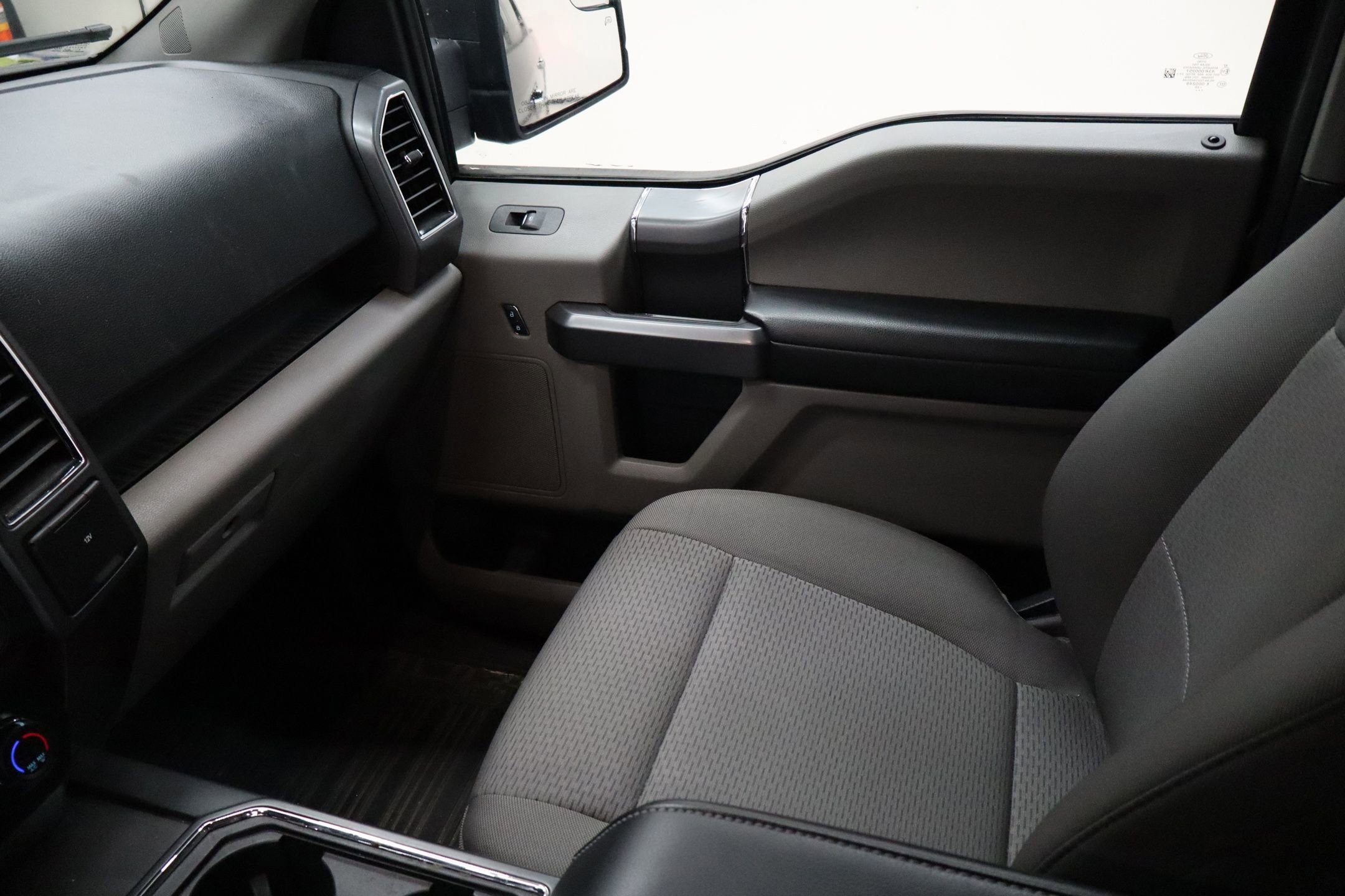 Certified 2020 Ford F150 XLT w/ Equipment Group 302A Luxury image 19