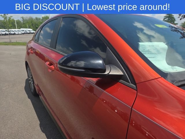 Used 2023 Kia Forte GT-Line w/ GT-Line Technology Package FWD image 6