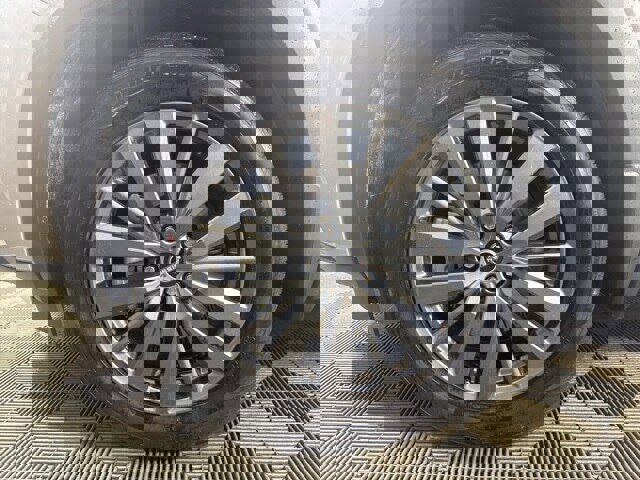 Used 2025 Nissan Pathfinder SL w/ SL Premium Package image 12