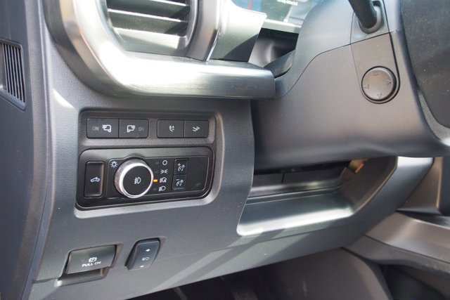 Certified 2024 Ford F350 Lariat w/ Lariat Ultimate Package image 19