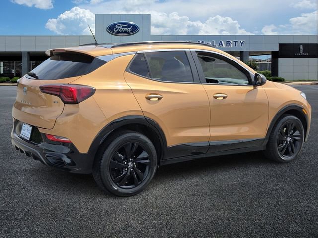 Used 2024 Buick Encore GX Sport Touring w/ Black Roof Package image 5