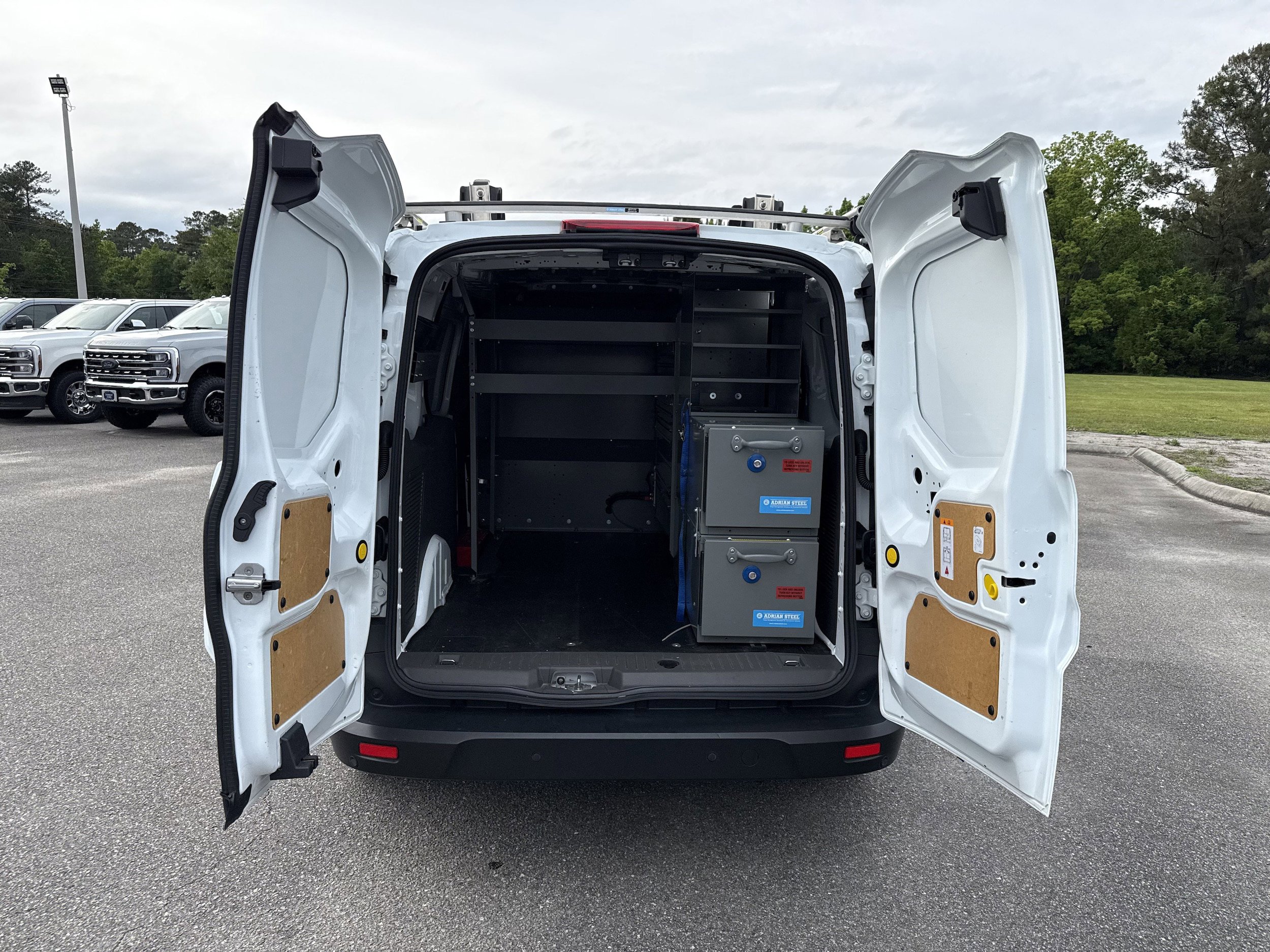 Certified 2020 Ford Transit Connect XL FWD image 9