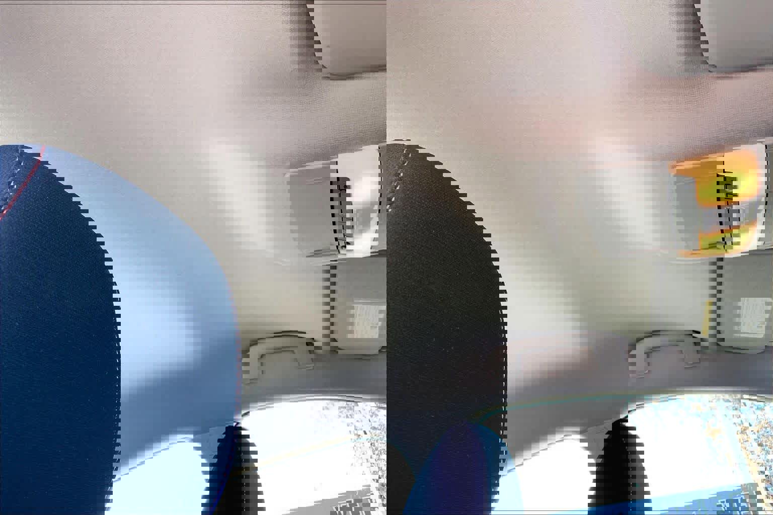 Used 2025 Nissan Sentra SR image 14