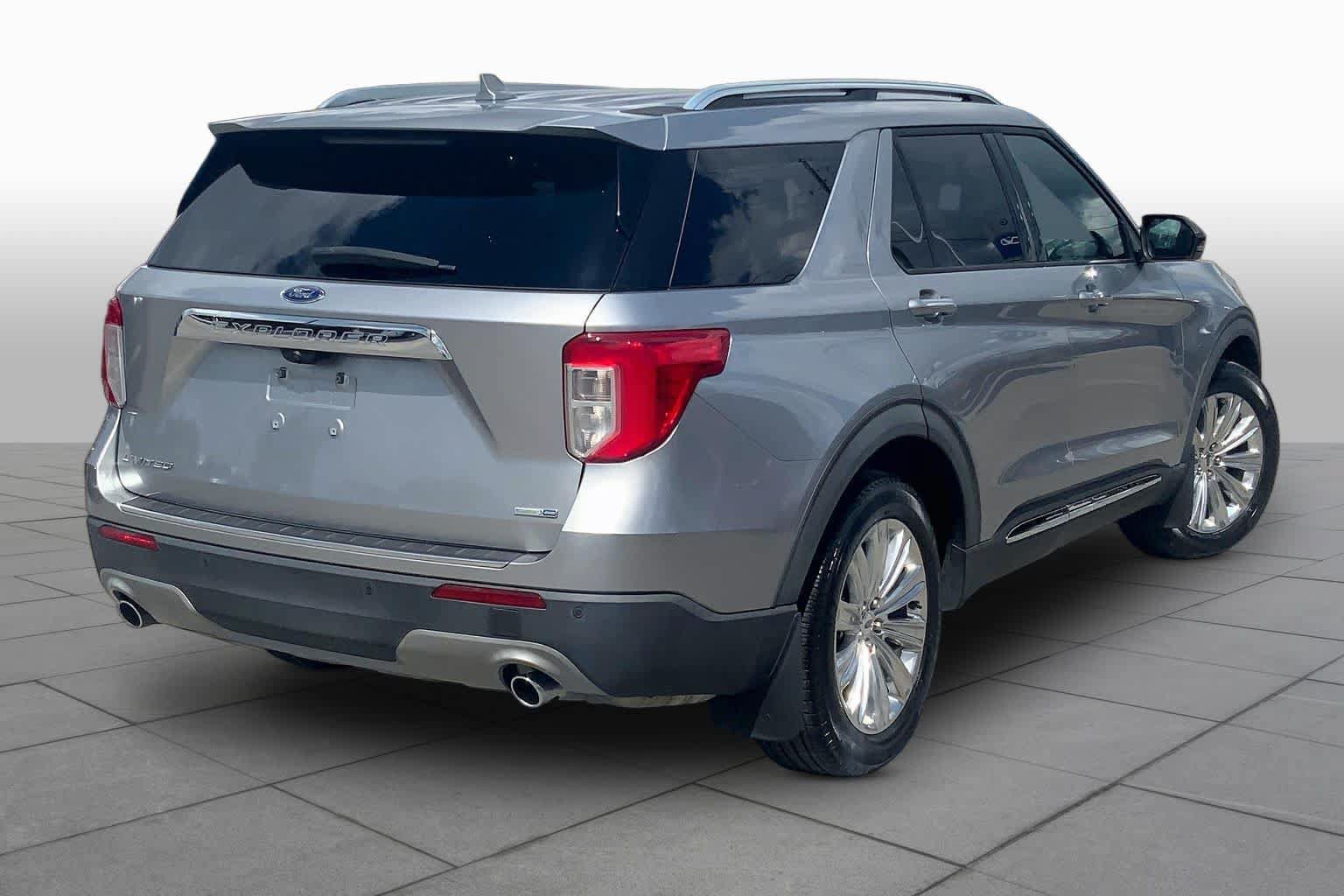 Certified 2020 Ford Explorer Limited AWD/4WD image 13