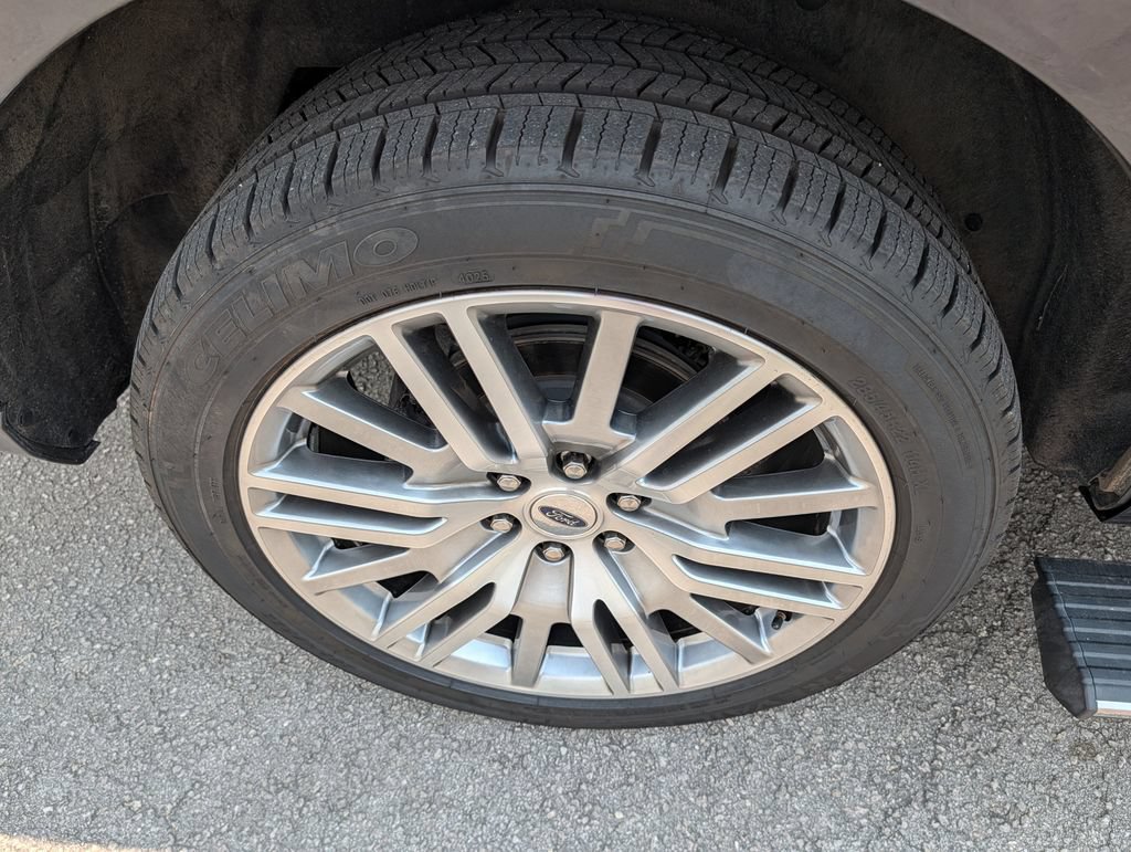 Certified 2024 Ford Expedition Limited AWD/4WD image 35