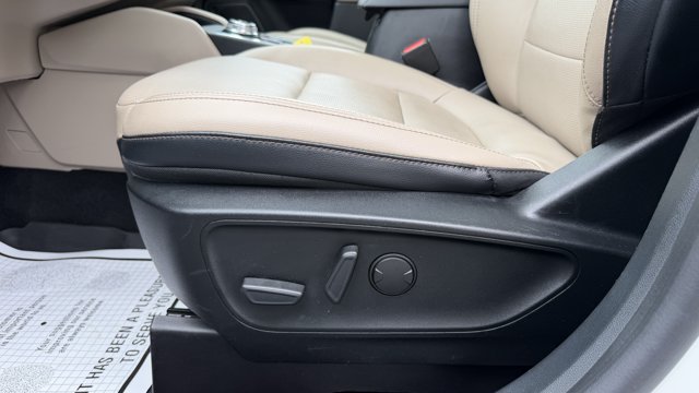 Certified 2020 Ford Escape SEL AWD/4WD image 8