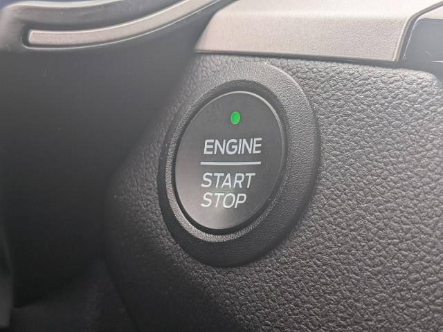 Certified 2022 Ford Escape SEL w/ Technology Package AWD/4WD image 21