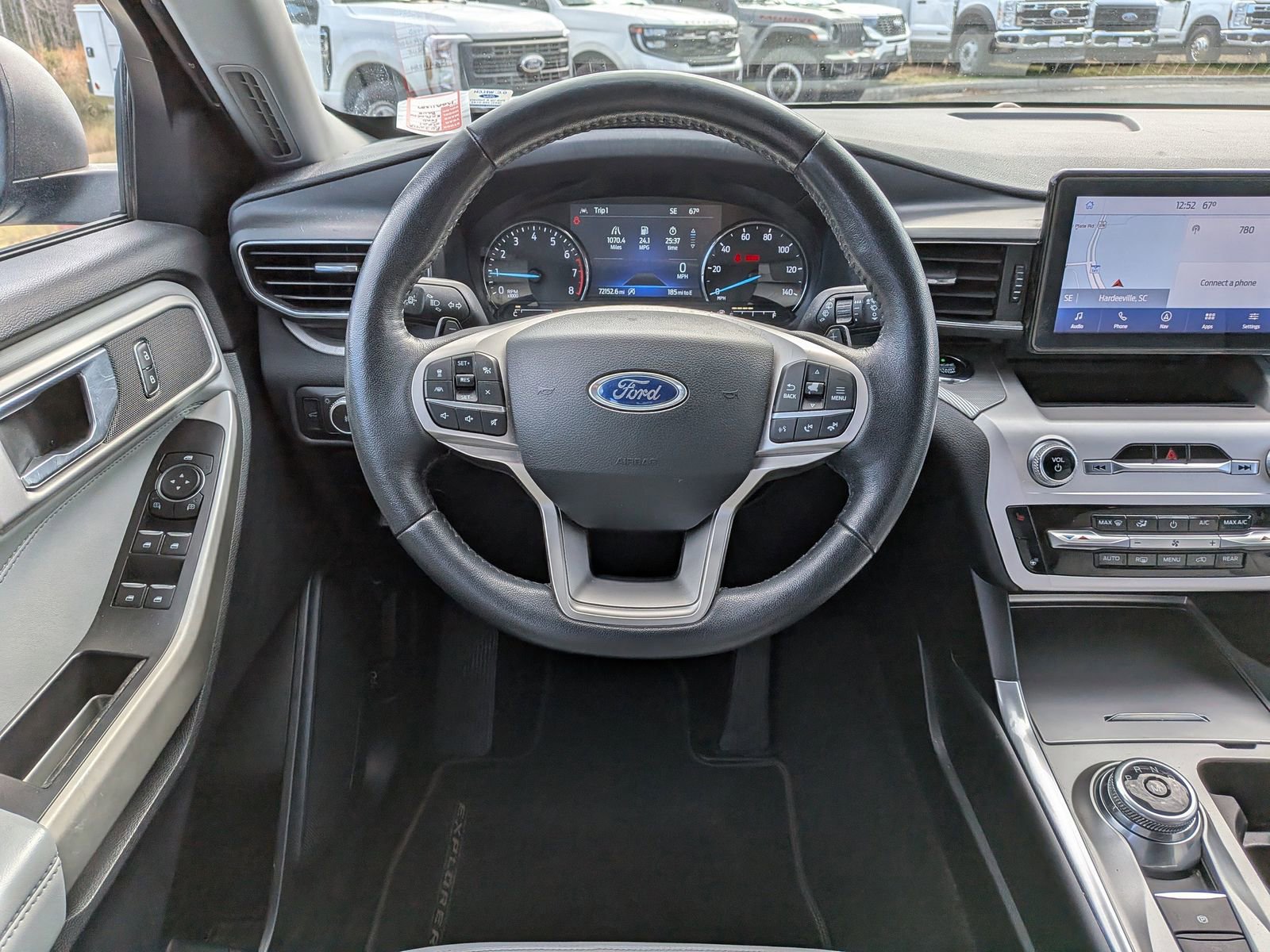 Certified 2021 Ford Explorer XLT w/ Equipment Group 202A image 18