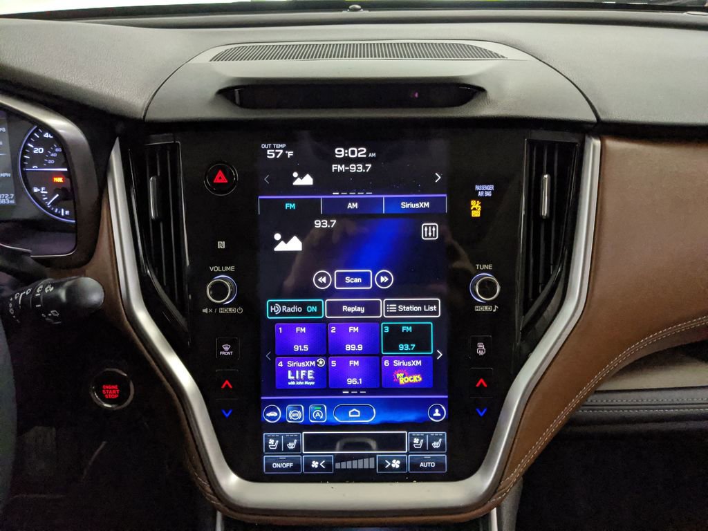 Used 2020 Subaru Outback Touring AWD/4WD image 8