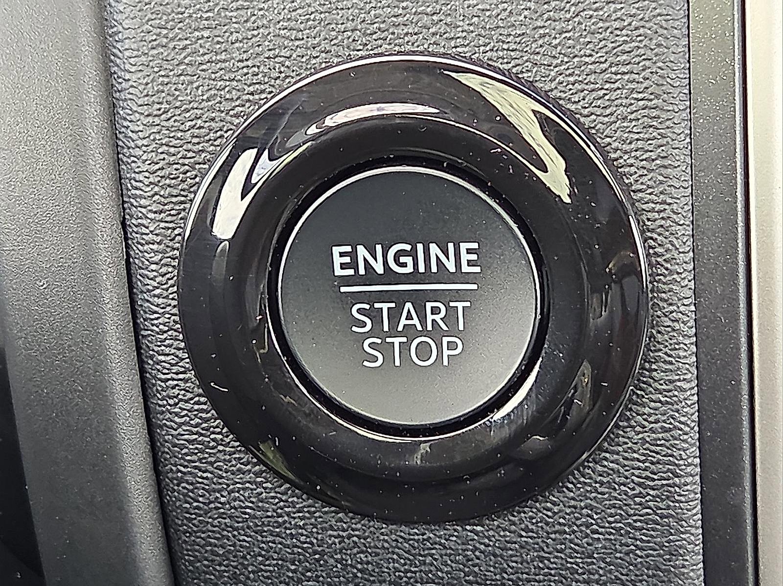 Certified 2025 Ford Expedition Active image 21