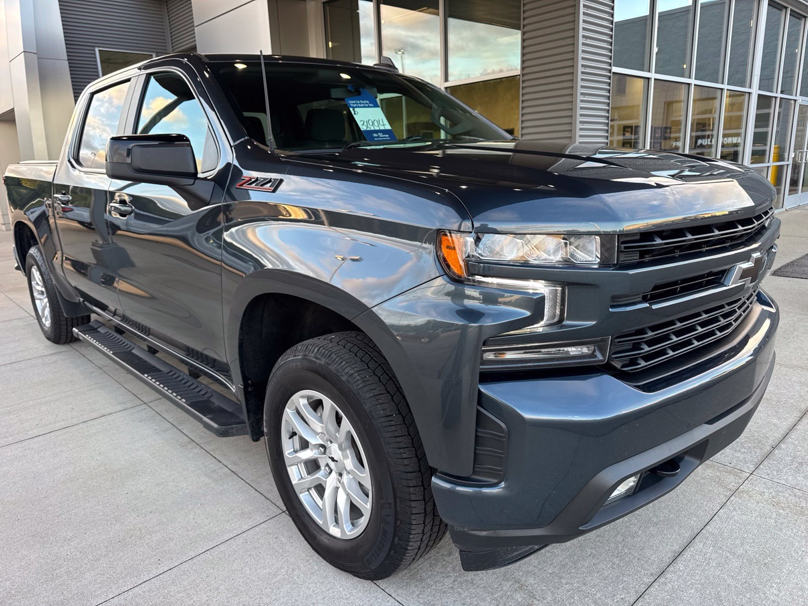 Used 2021 Chevrolet Silverado 1500 RST w/ Z71 Off-Road Package AWD/4WD image 10