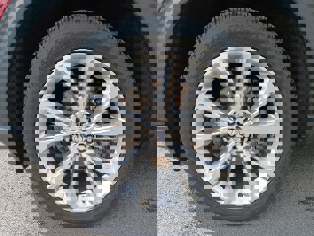 Certified 2023 Ford Explorer Platinum w/ Technology Package image 33