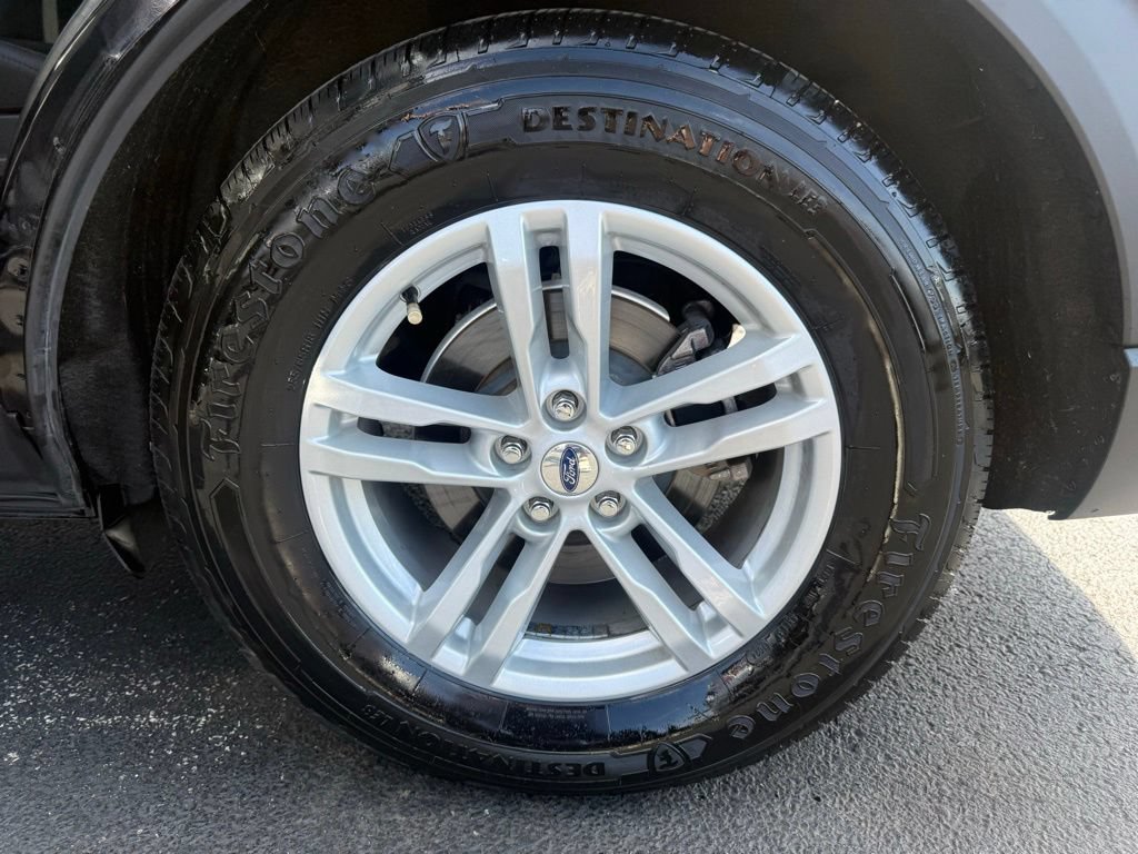 Certified 2021 Ford Explorer XLT RWD image 30