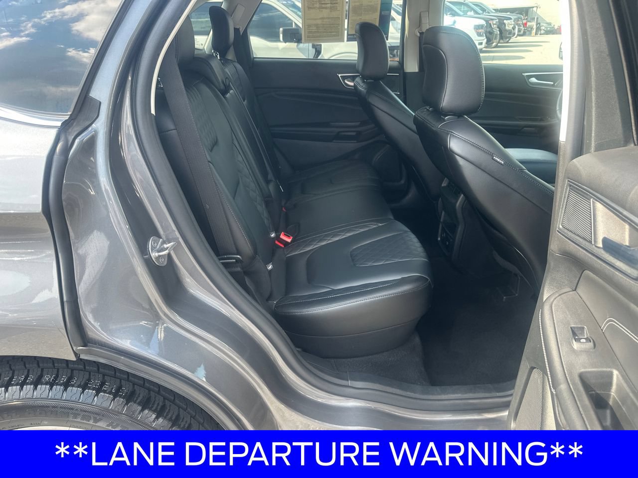 Certified 2024 Ford Edge Titanium AWD/4WD image 17