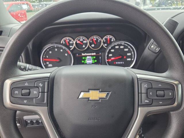 Used 2022 Chevrolet Silverado 2500 Custom w/ Gooseneck/5TH Wheel Package AWD/4WD image 25