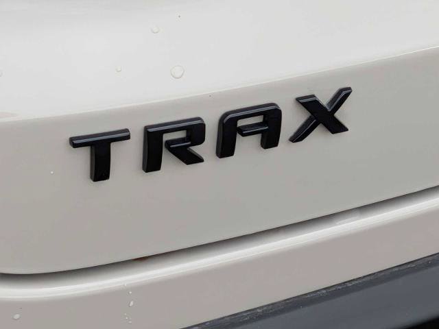 Used 2026 Chevrolet Trax RS w/ Sunroof Package FWD image 11