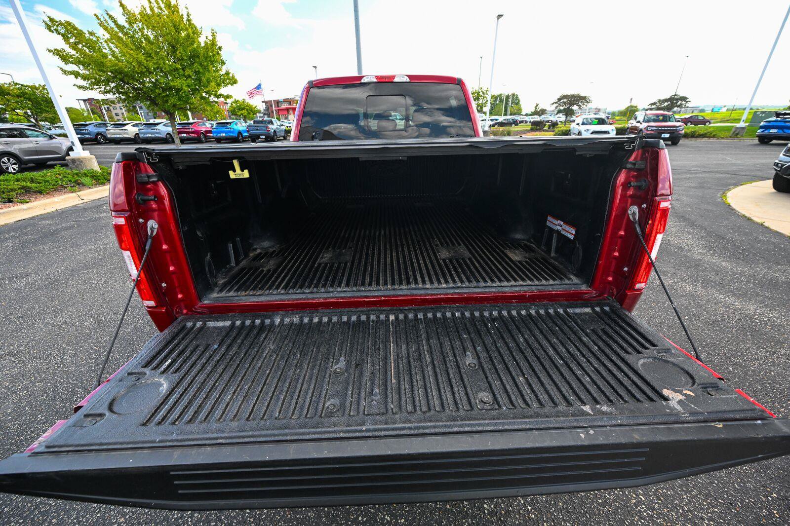 Certified 2018 Ford F150 XLT w/ Equipment Group 302A Luxury AWD/4WD image 17