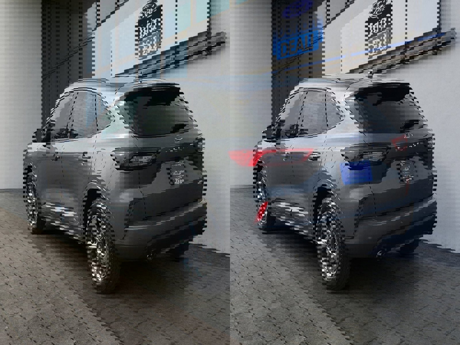 Certified 2023 Ford Escape ST-Line w/ Tech Pack #1 image 3