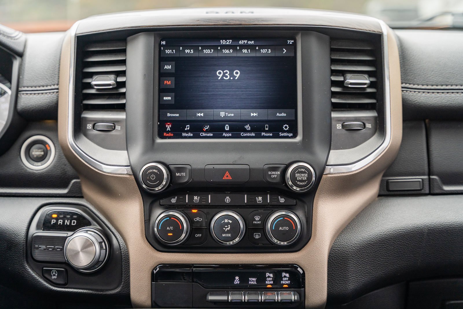 Used 2019 RAM 1500 Laramie image 33