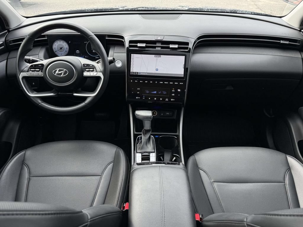 Used 2024 Hyundai Tucson SEL w/ Convenience Package FWD image 2