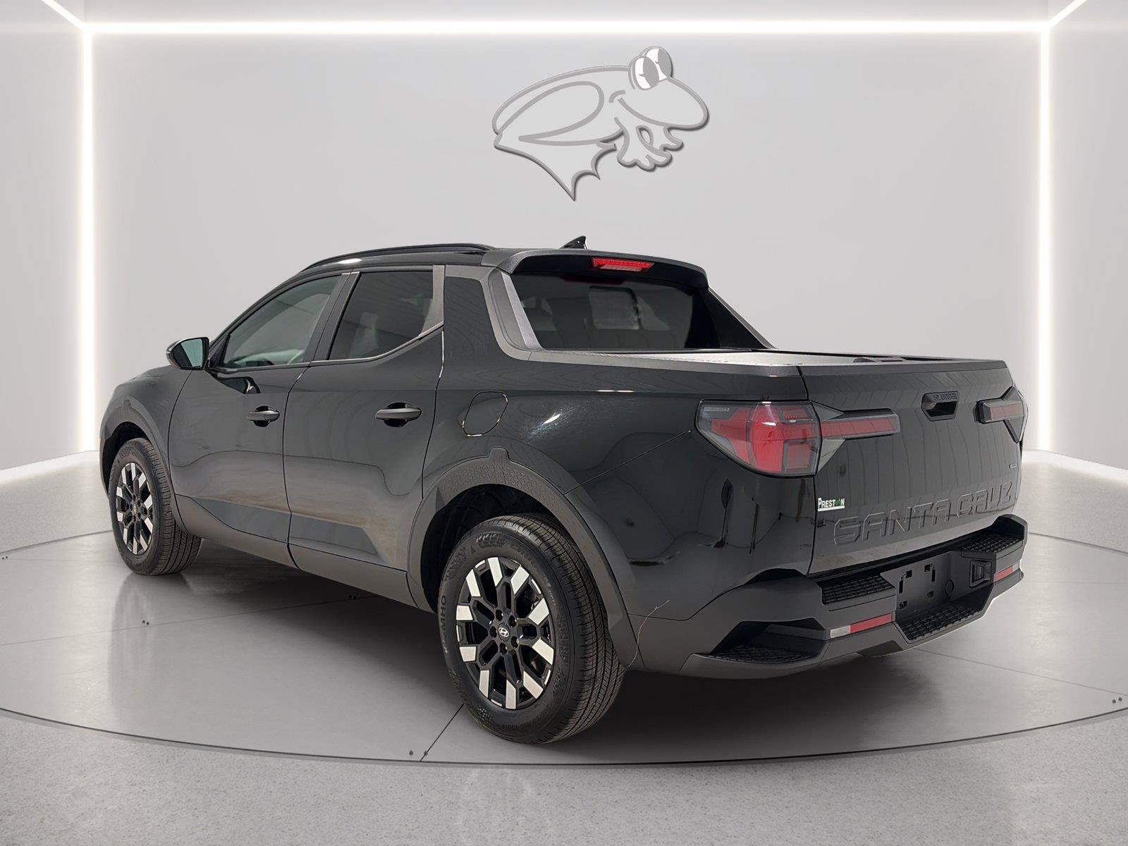 Used 2025 Hyundai Santa Cruz SEL AWD/4WD image 3