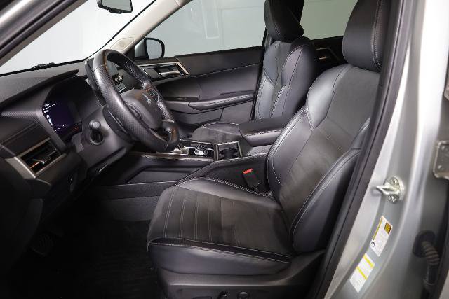 Used 2024 Mitsubishi Outlander SE AWD/4WD image 9
