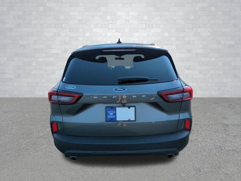 Certified 2025 Ford Escape ST-Line FWD image 6