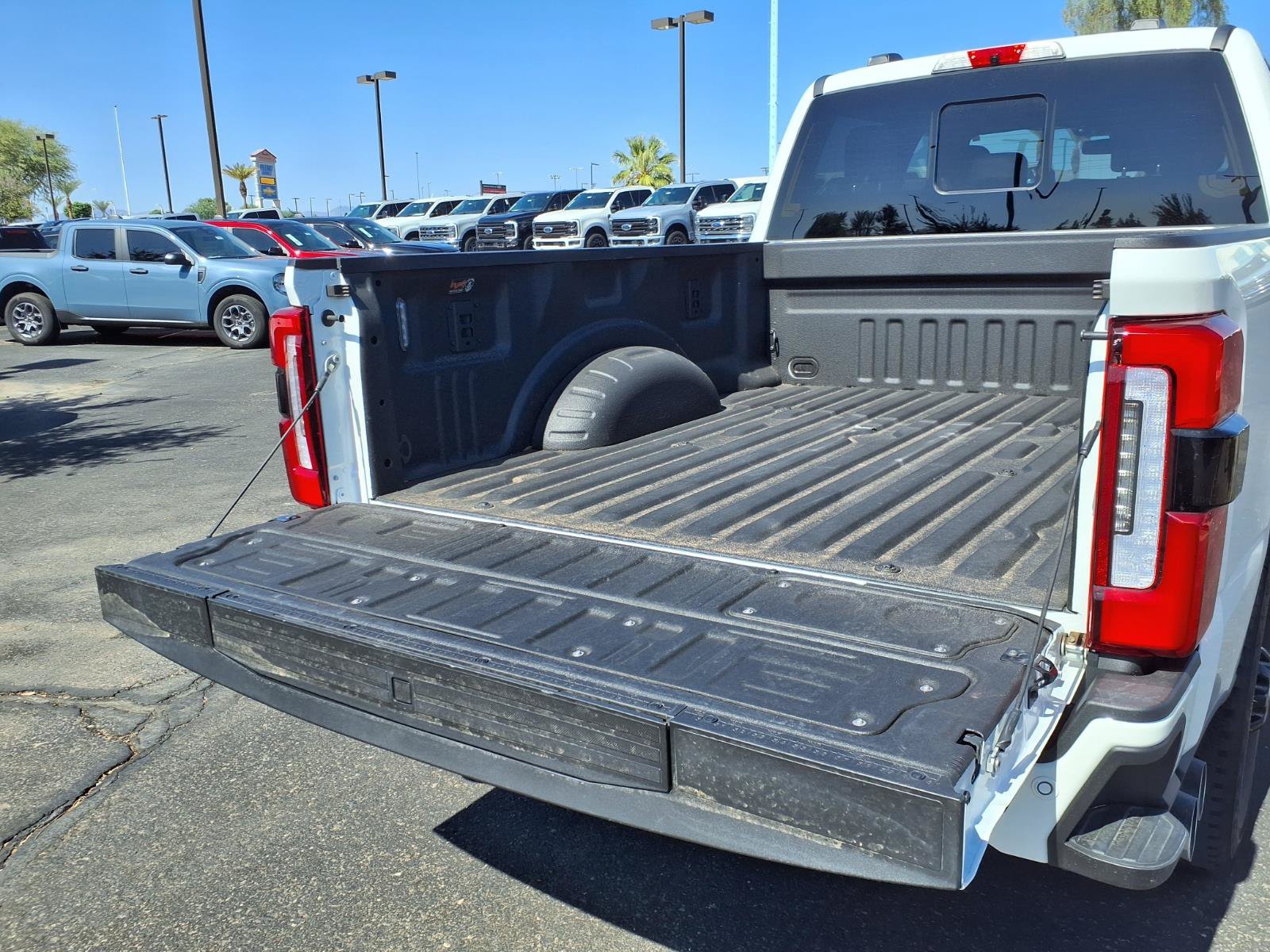 Certified 2025 Ford F250 Platinum AWD/4WD image 16