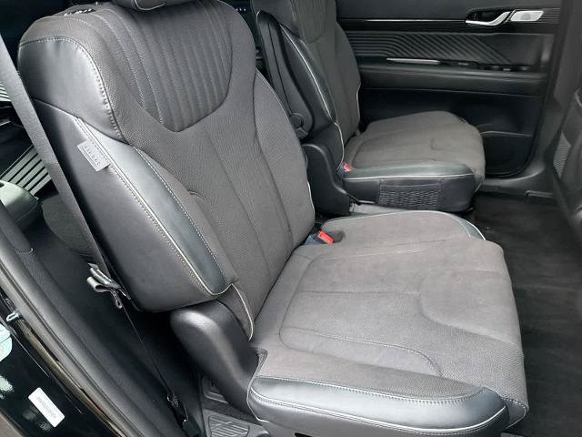 Used 2025 Hyundai Palisade Calligraphy AWD/4WD image 22