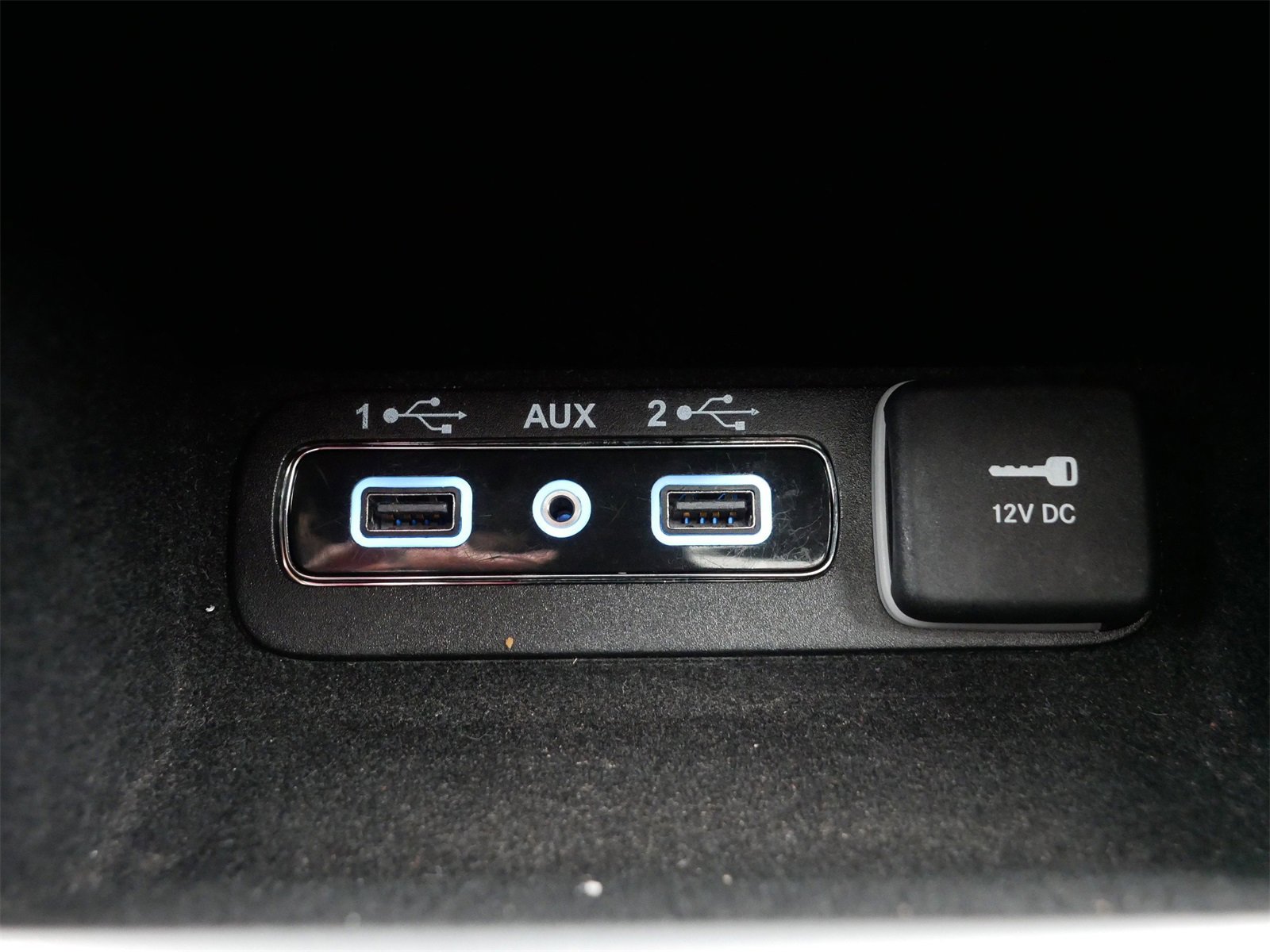 Used 2018 Jeep Grand Cherokee SRT image 29