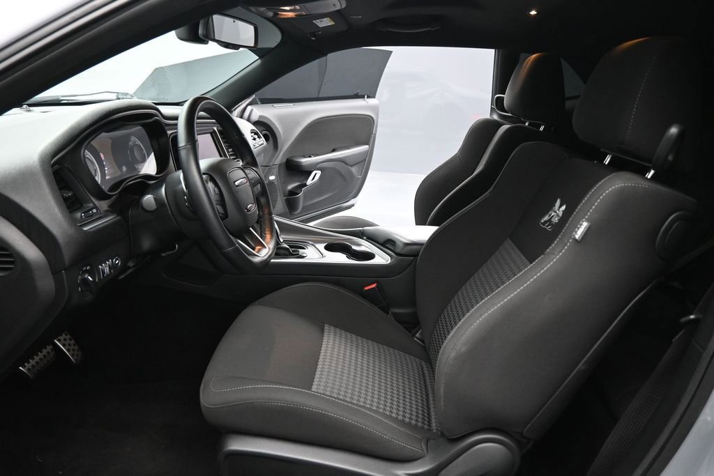 Used 2021 Dodge Challenger R/T Scat Pack RWD image 37