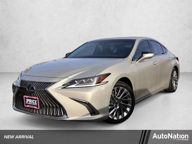 Used 2021 Lexus ES 300h w/ Luxury Package