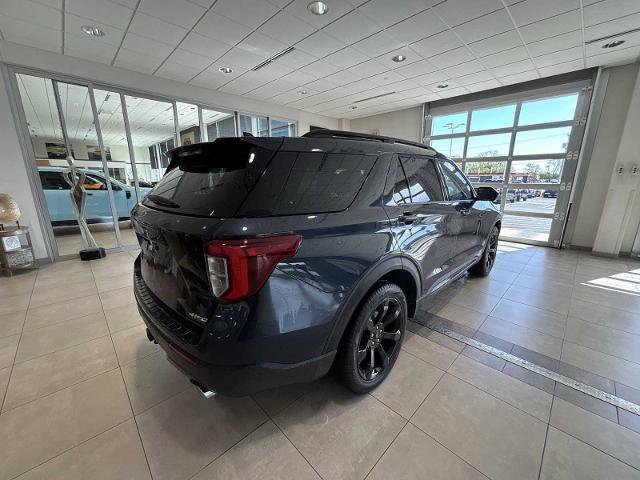 Certified 2024 Ford Explorer ST-Line w/ Class IV Trailer Tow Package AWD/4WD image 3