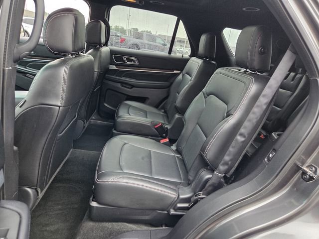 Certified 2017 Ford Explorer Limited w/ Equipment Group 301A FWD image 10