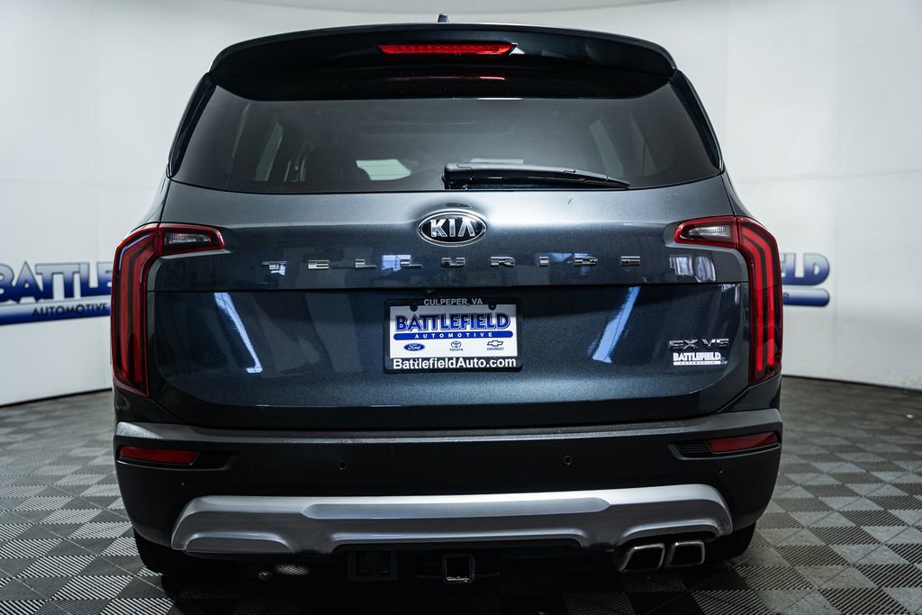 Used 2021 Kia Telluride EX w/ EX Premium Package image 3