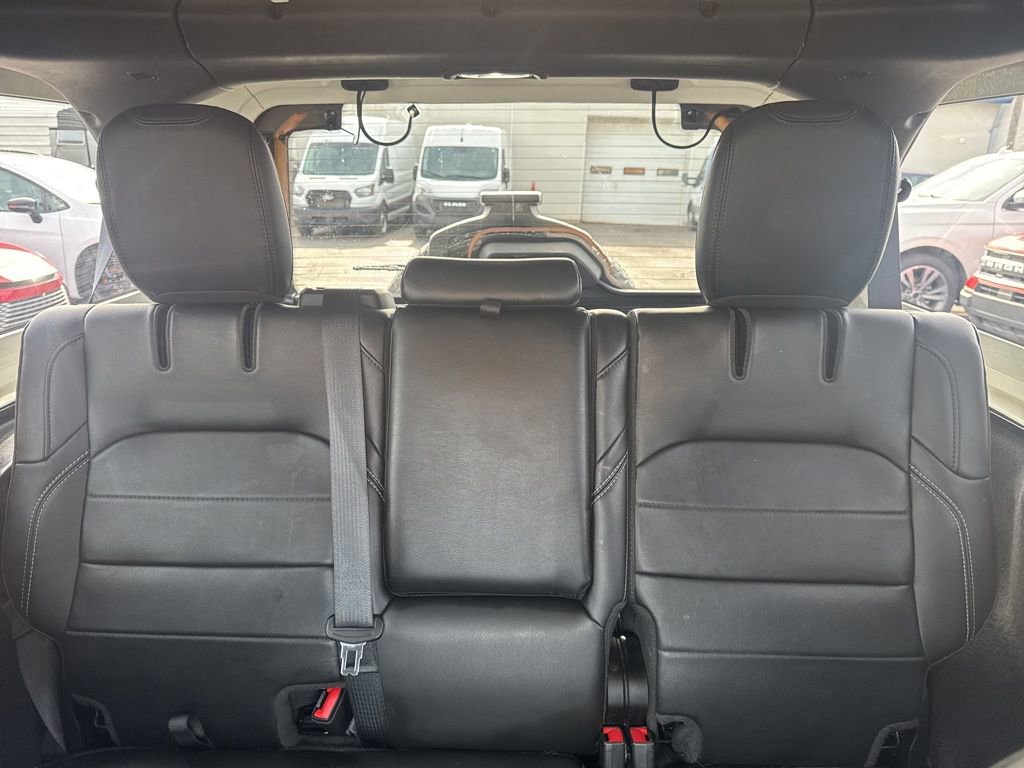 Used 2023 Jeep Wrangler Unlimited Sahara w/ Cold Weather Group image 27