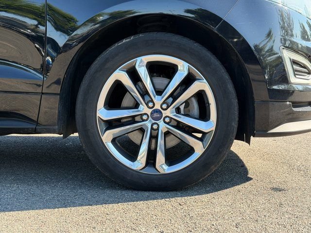 Certified 2018 Ford Edge Sport w/ Technology Package AWD/4WD image 26