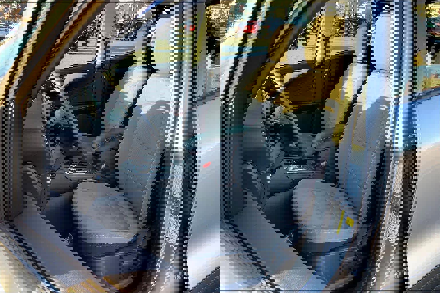 Certified 2022 Ford Escape S image 9