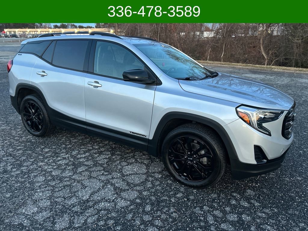 Used 2020 GMC Terrain SLE w/ Elevation Edition image 7