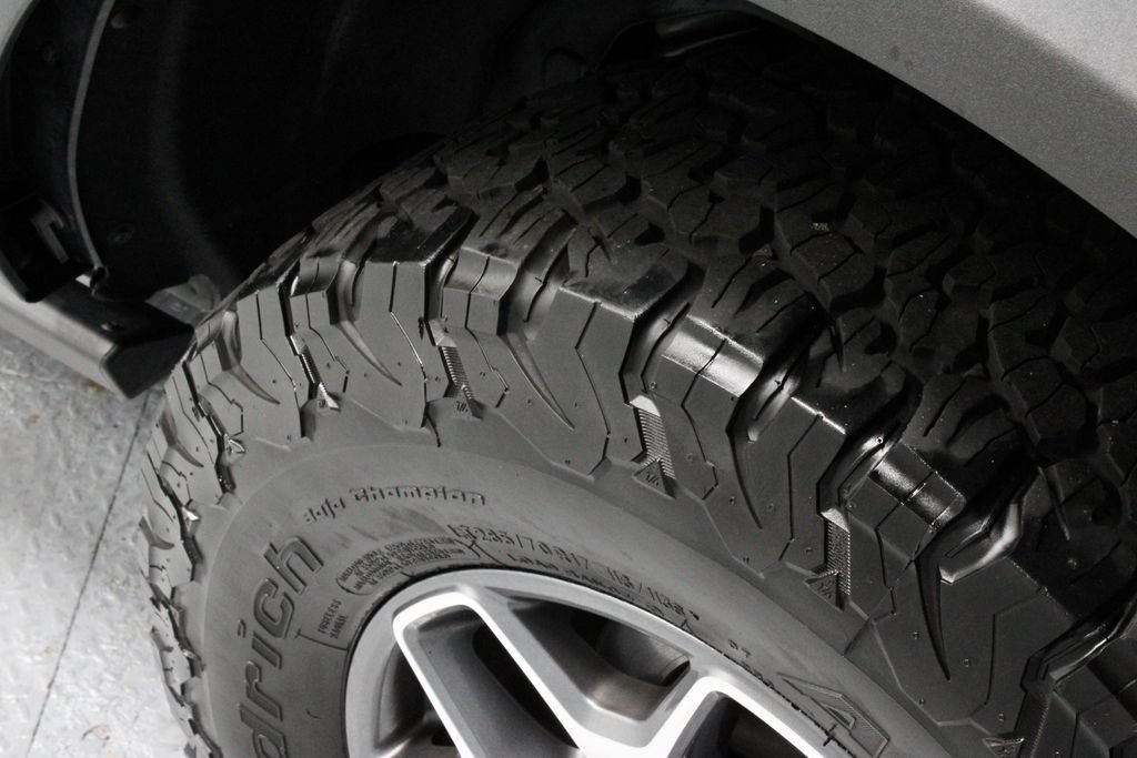 Certified 2024 Ford Bronco Badlands AWD/4WD image 19