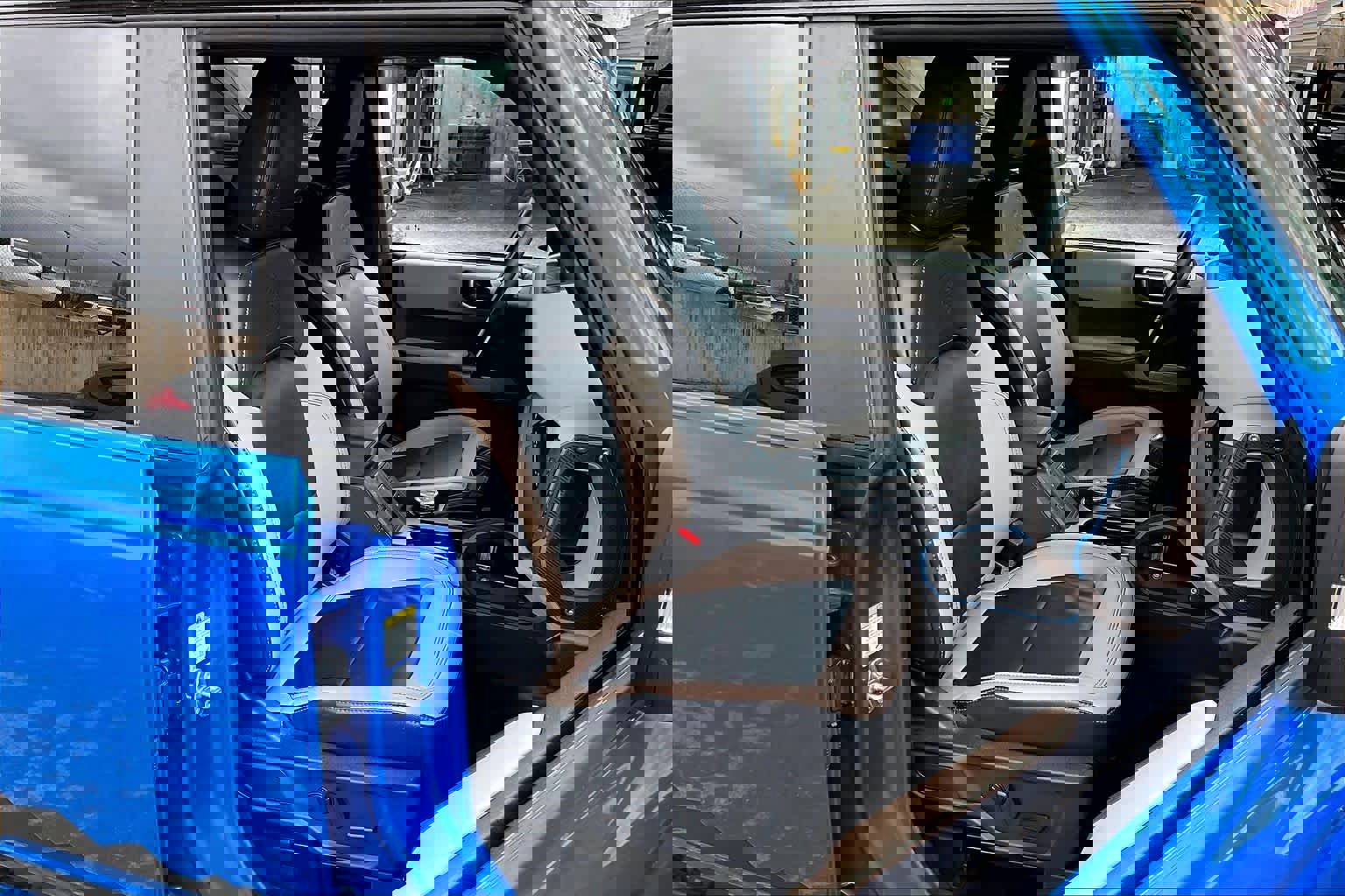 Certified 2023 Ford Bronco Wildtrak image 12