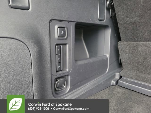 Certified 2025 Ford Expedition Active AWD/4WD image 23