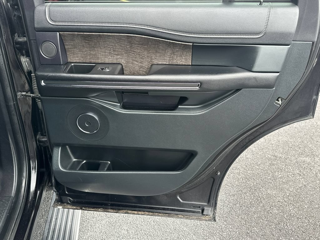 Certified 2020 Ford Expedition Limited AWD/4WD image 16