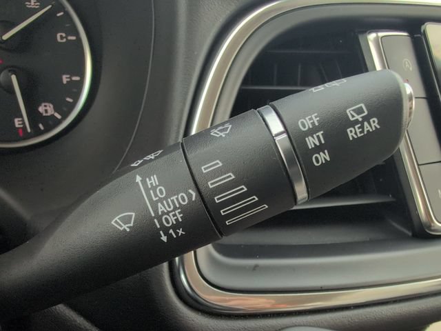 Used 2022 Buick Enclave Avenir w/ Avenir Technology Package FWD image 26