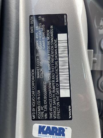 Used 2025 Volvo S60 B5 Core image 30